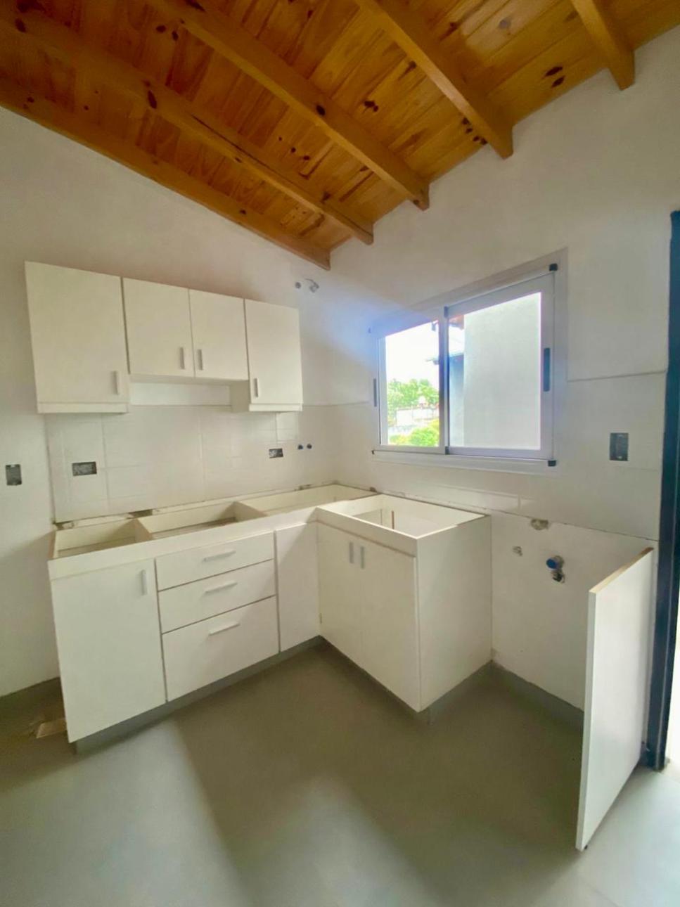 Depto en Venta  - 2amb a estrenar.  V Ballester.