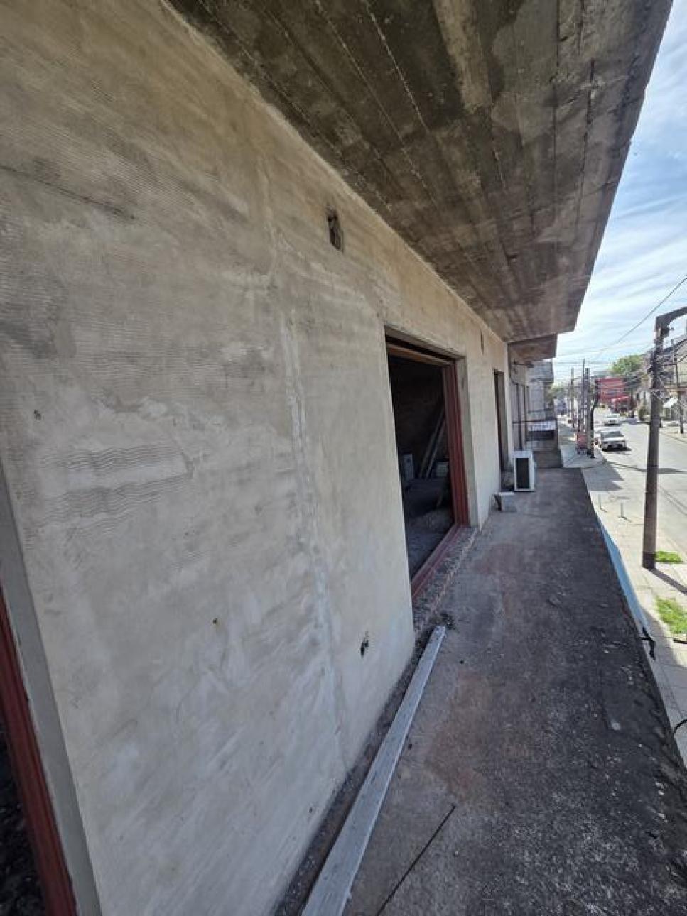 LOCAL 143M2 MAS LOZA 105M2 VILLA BOSCH