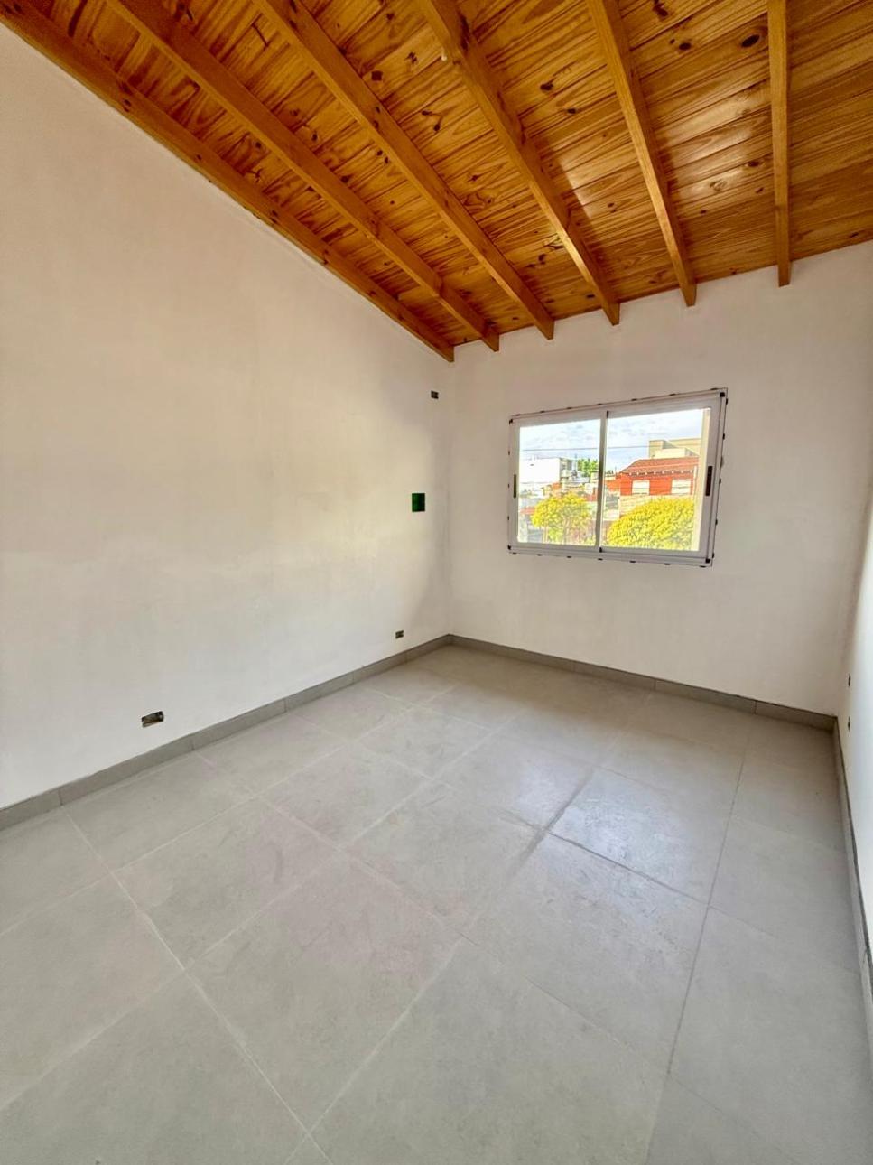 Depto en Venta  - 2amb a estrenar.  V Ballester.