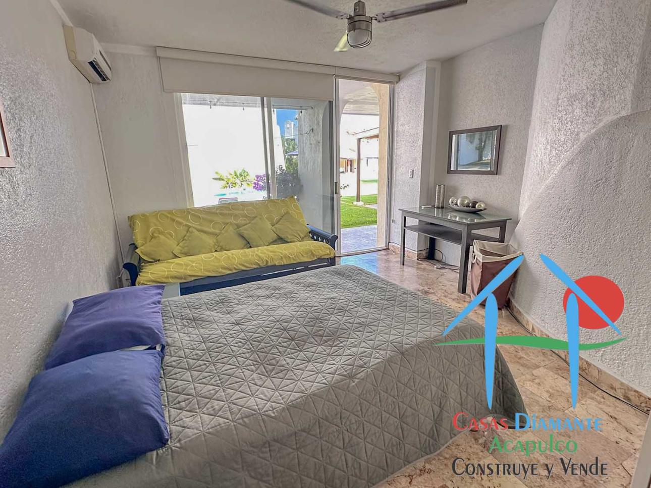 Casa de 5 recámaras, alberca privada y terraza con jacuzzi