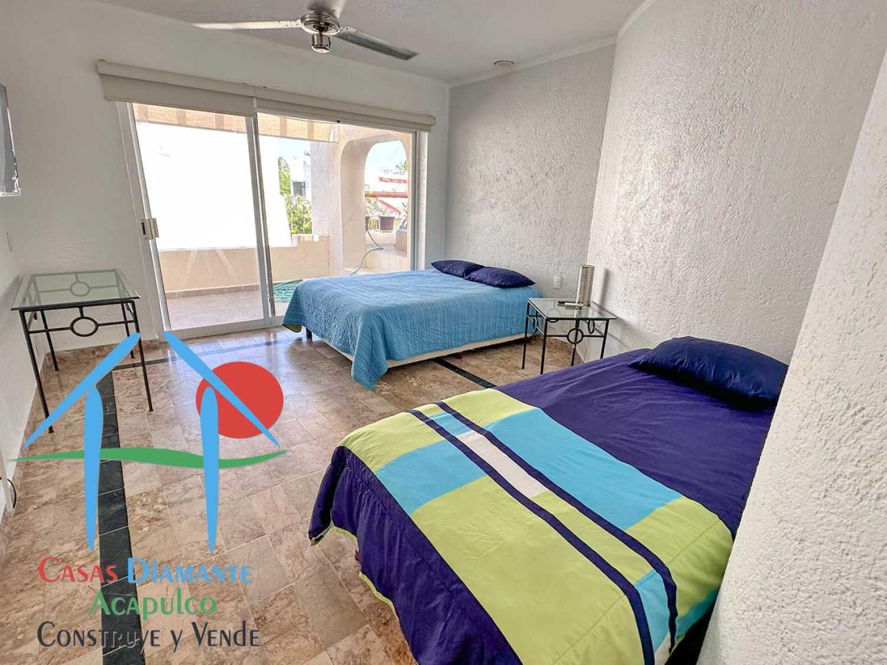 Casa de 5 recámaras, alberca privada y terraza con jacuzzi