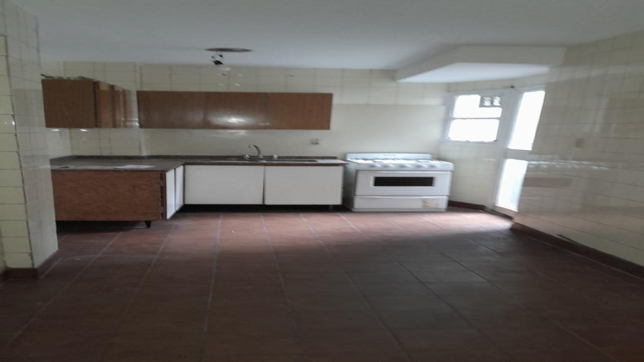 Muy buen departamento de 4 Ambientes, luminoso en Palermo So