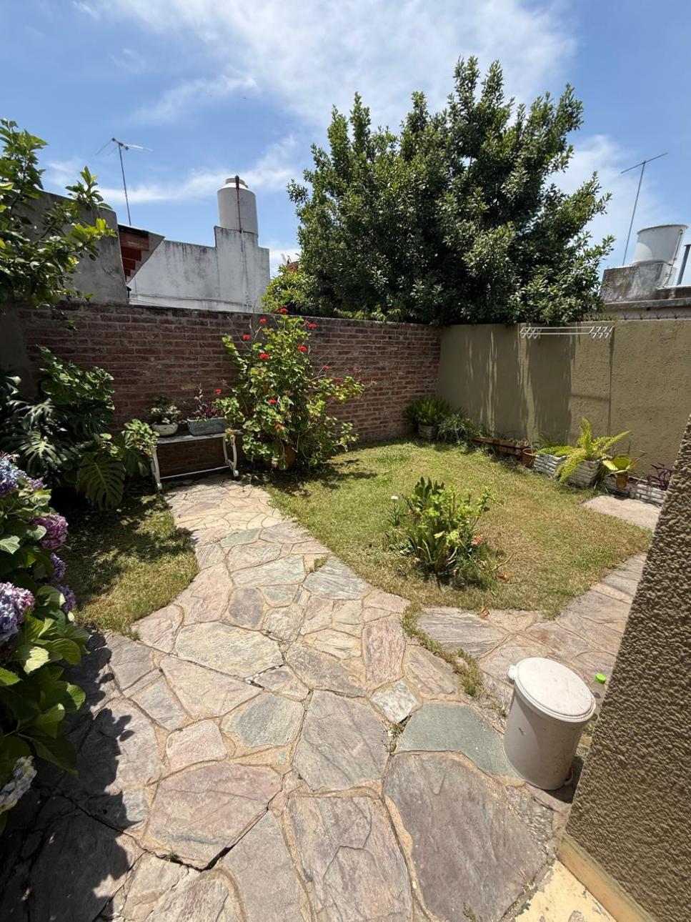 Ph en Venta-  3 amb con patio - San Andrés