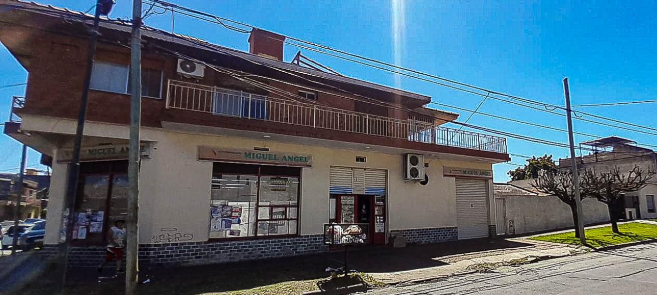 J.l. SUAREZ-IMPORTANTE PROPIEDA /LOCAL COMERCIAL Y VIVIENDA