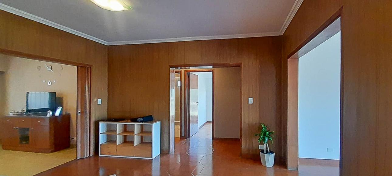 J.l. SUAREZ-IMPORTANTE PROPIEDA /LOCAL COMERCIAL Y VIVIENDA