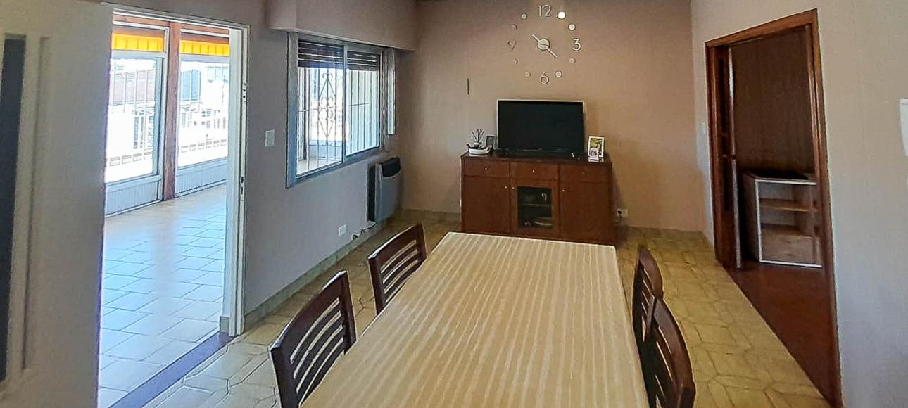 J.l. SUAREZ-IMPORTANTE PROPIEDA /LOCAL COMERCIAL Y VIVIENDA
