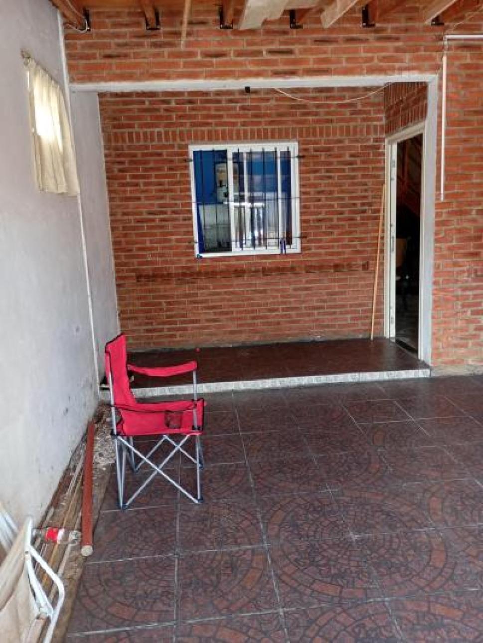 S-TERESITA,3amb,dúplex,muy buen estado,cochera