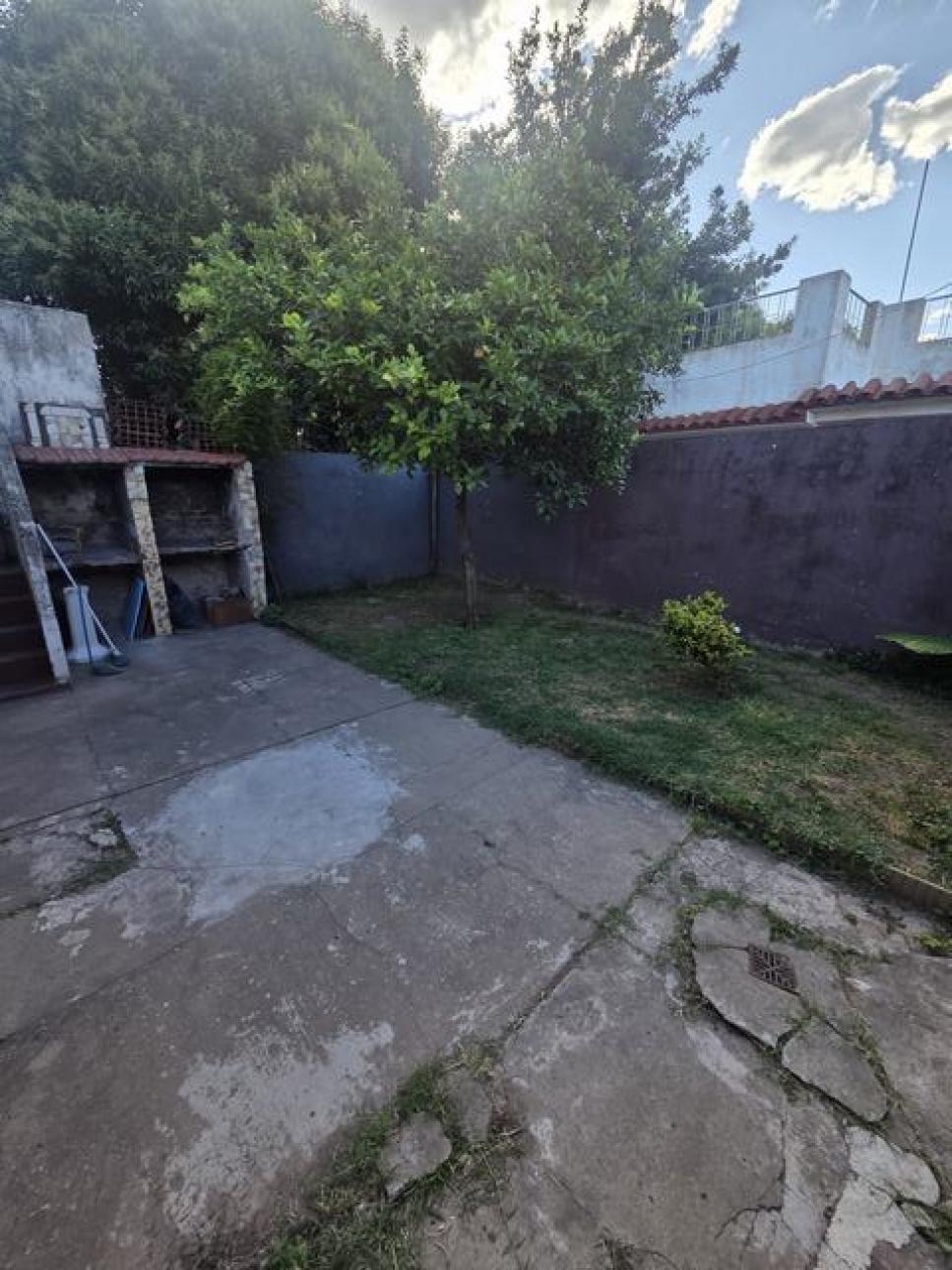 CASA  3 AMB PH PLANTA BAJA CON COCHERA SAN MARTIN