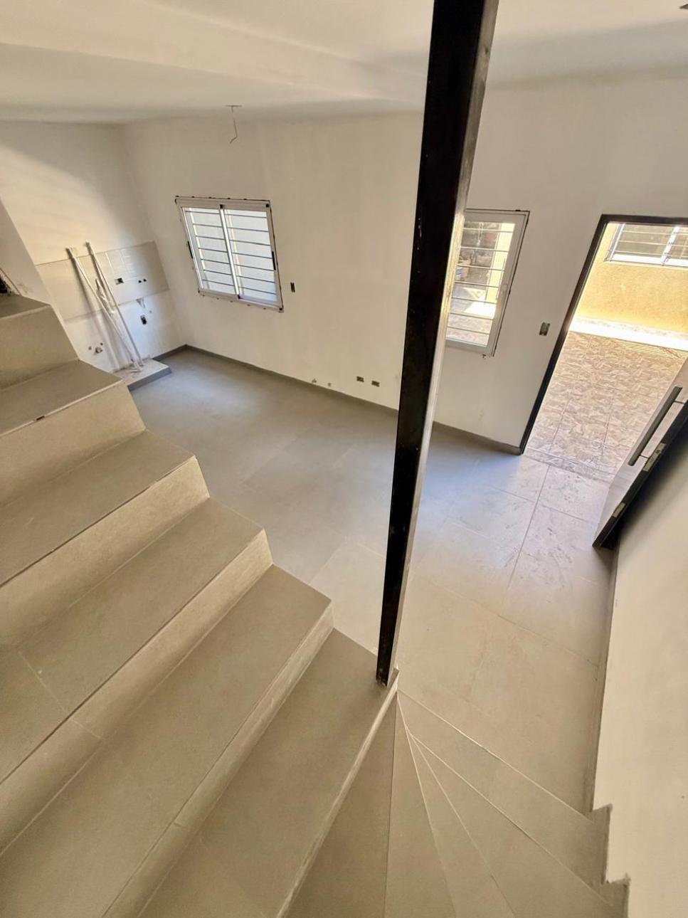 Ph en Venta - 3 amb con patio con patio- V Ballester
