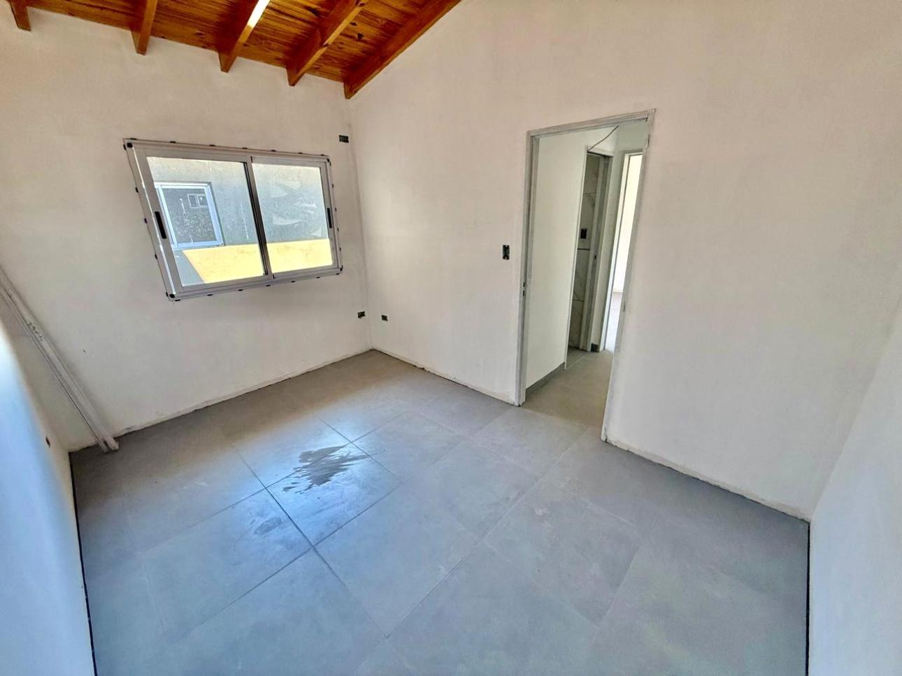 Ph en Venta - 3 amb con patio con patio- V Ballester