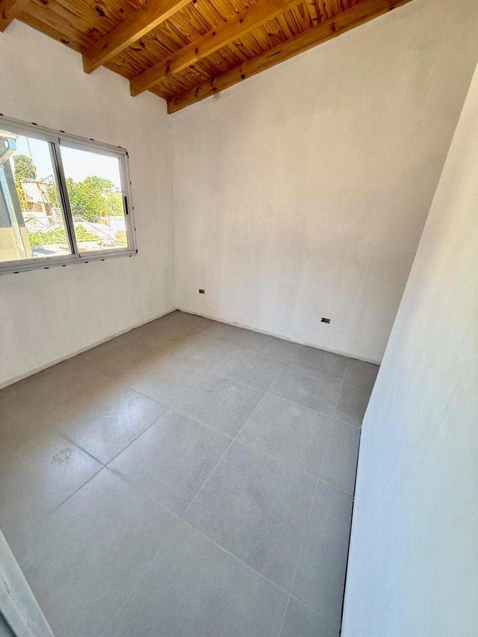 Ph en Venta - 3 amb con patio con patio- V Ballester