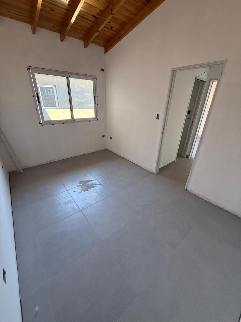 Ph en Venta - 3 amb con patio con patio- V Ballester