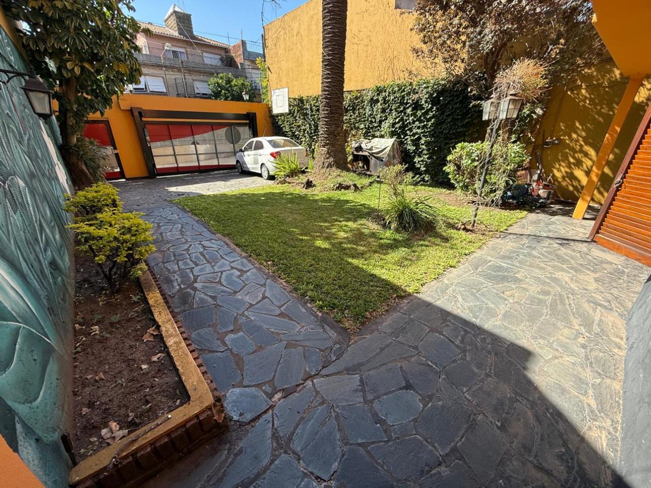 Casa  en Venta-  4 amb con parque y piscina - San Andres