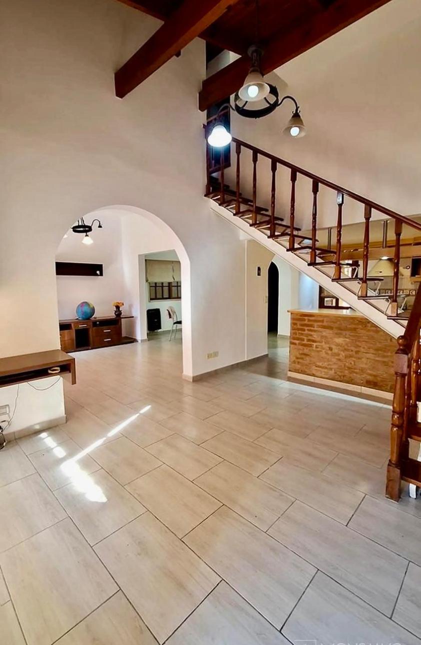 Casa  en Venta-  4 amb con parque y piscina - San Andres