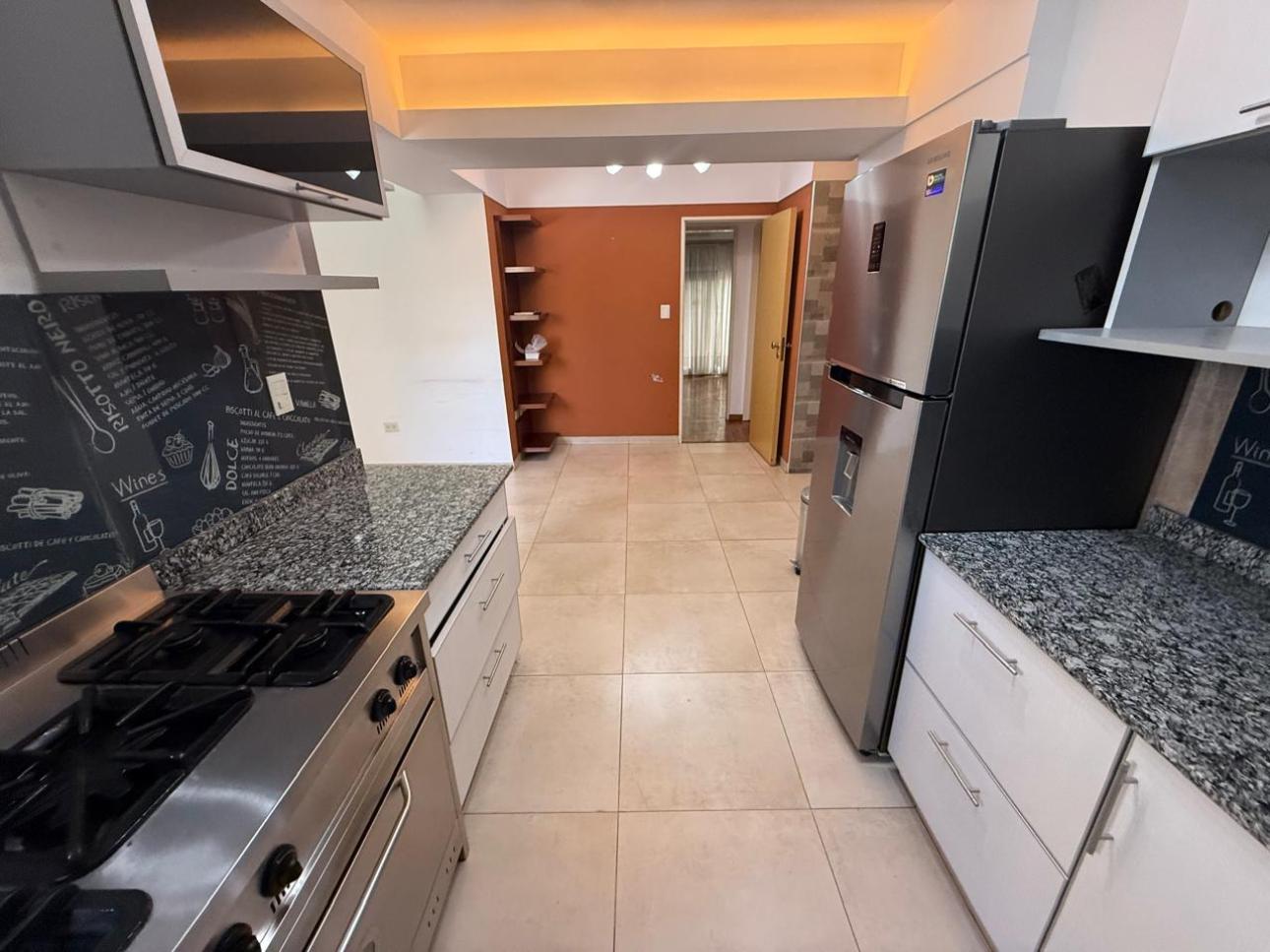 Depto- Venta - 3 amb con cochera - San Martín