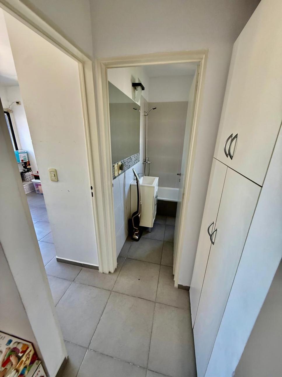 Depto en Venta-  2 amb  en edificio con piscina- San Andrés