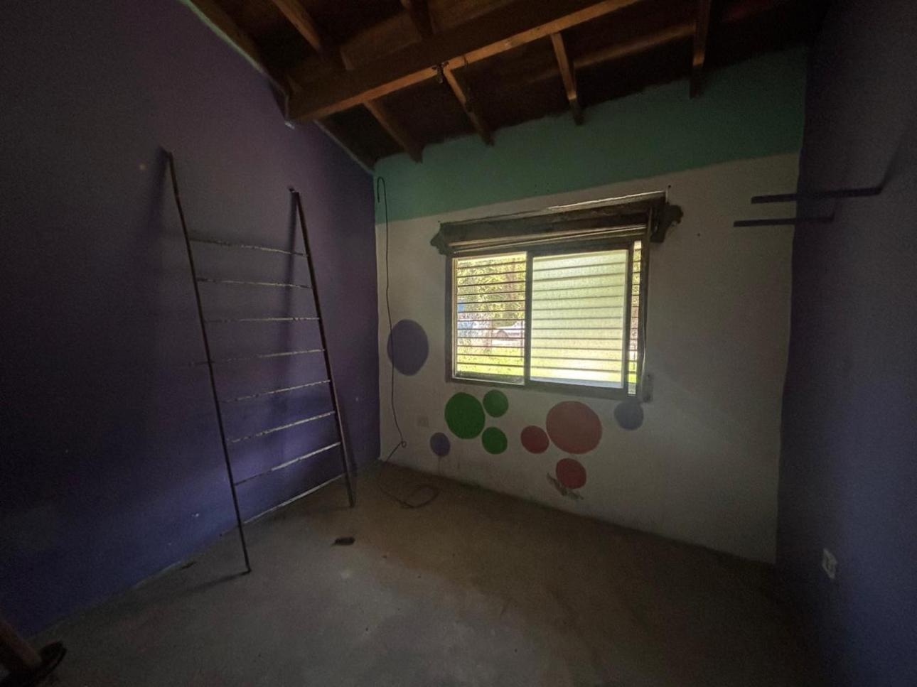 Casa a terminar en Calle 128, Guernica