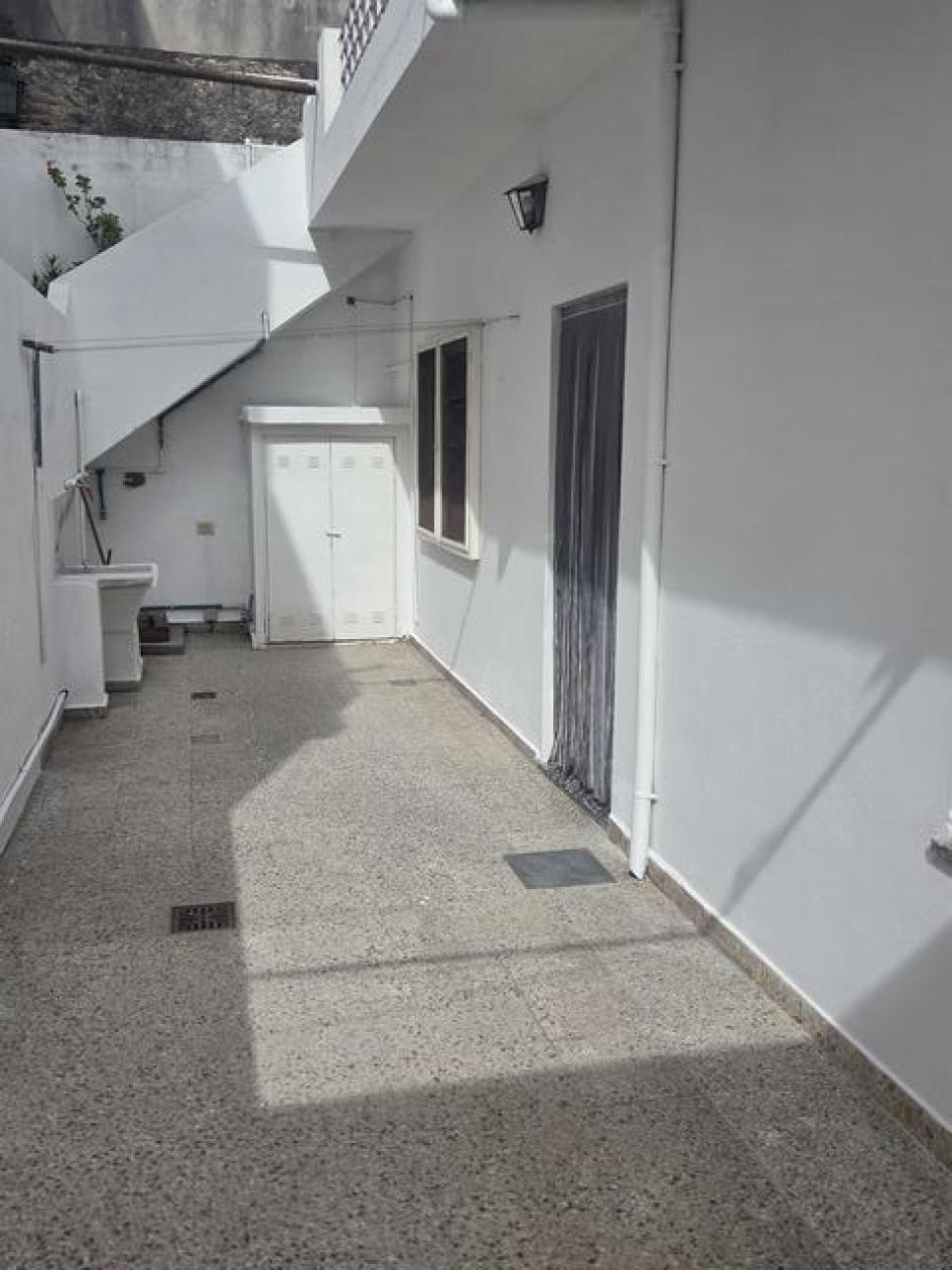 DEPARTAMENTO 2 AMB CON PATIO  SIN EXPENSAS 50M TRIUNVIRATO