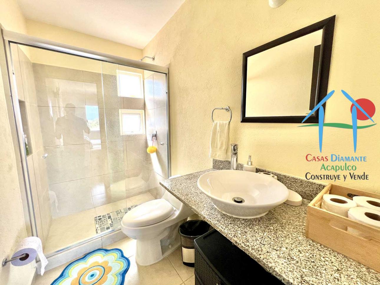 3 recámaras, roof garden con jacuzzi, terraza pergolada