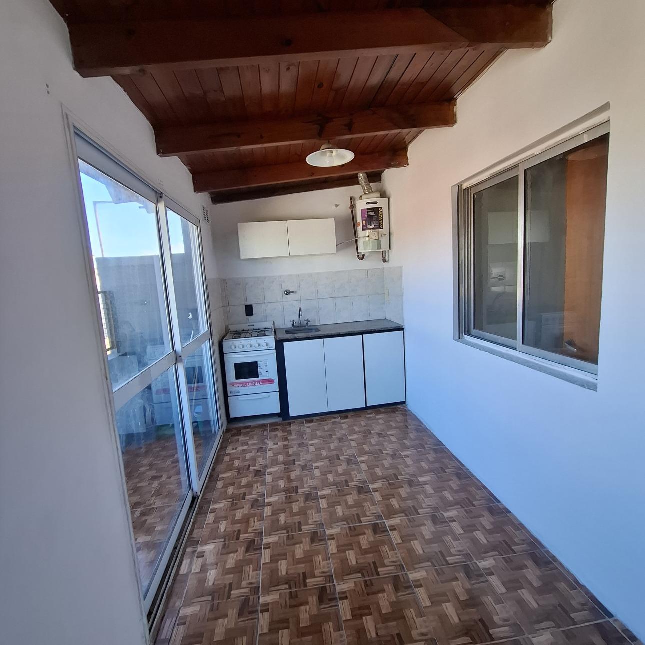 DEPARTAMENTO 2 AMB CON BALCON
