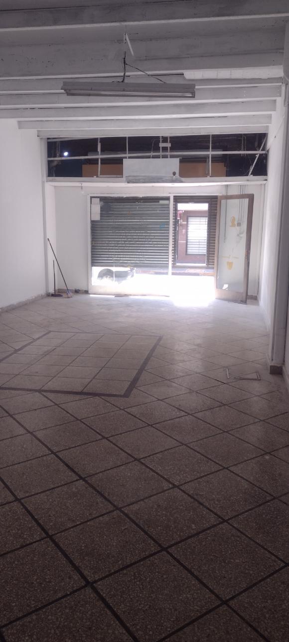 Local comercial de 60m2 - muy buen estado