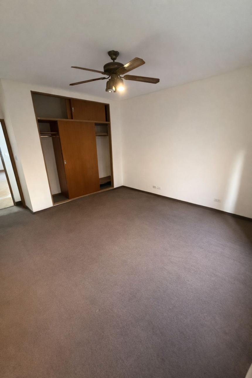 Venta de Depto 2 amb con cochera - Centro de V Ballestter