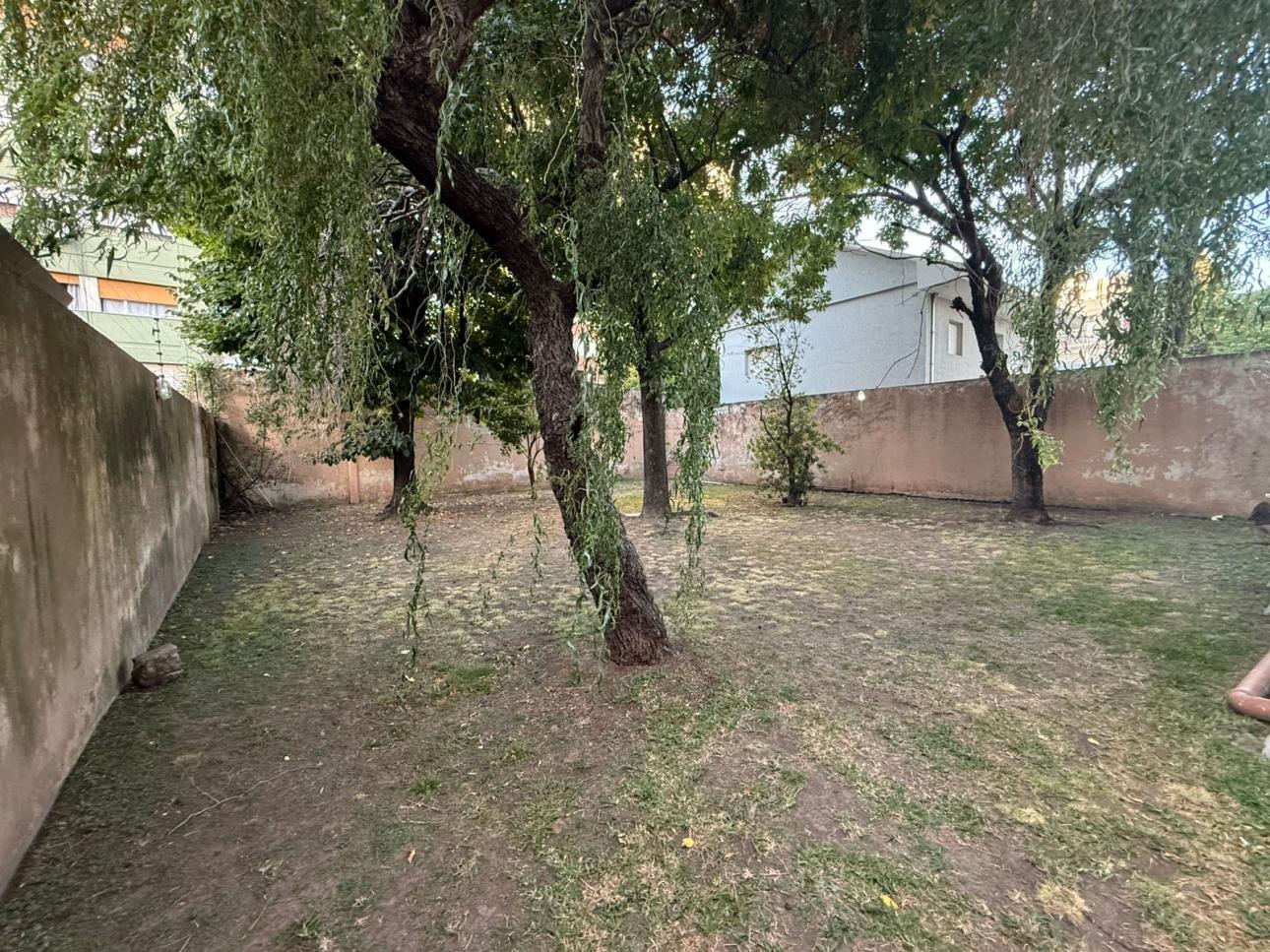 Venta de Depto 2 amb con cochera - Centro de V Ballestter