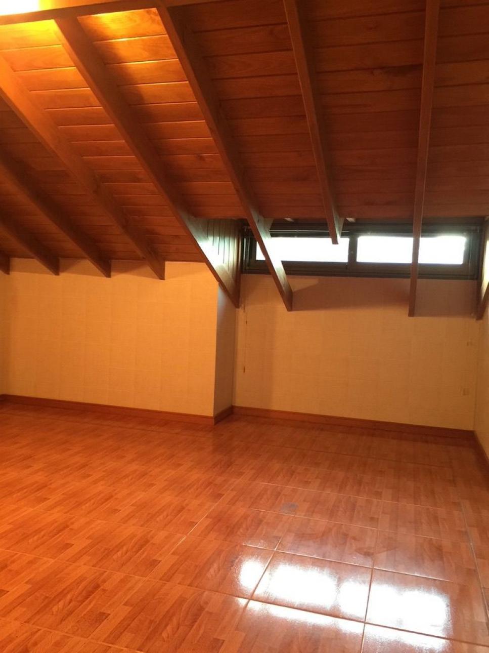 CASA EN COUNTRY MAPUCHE