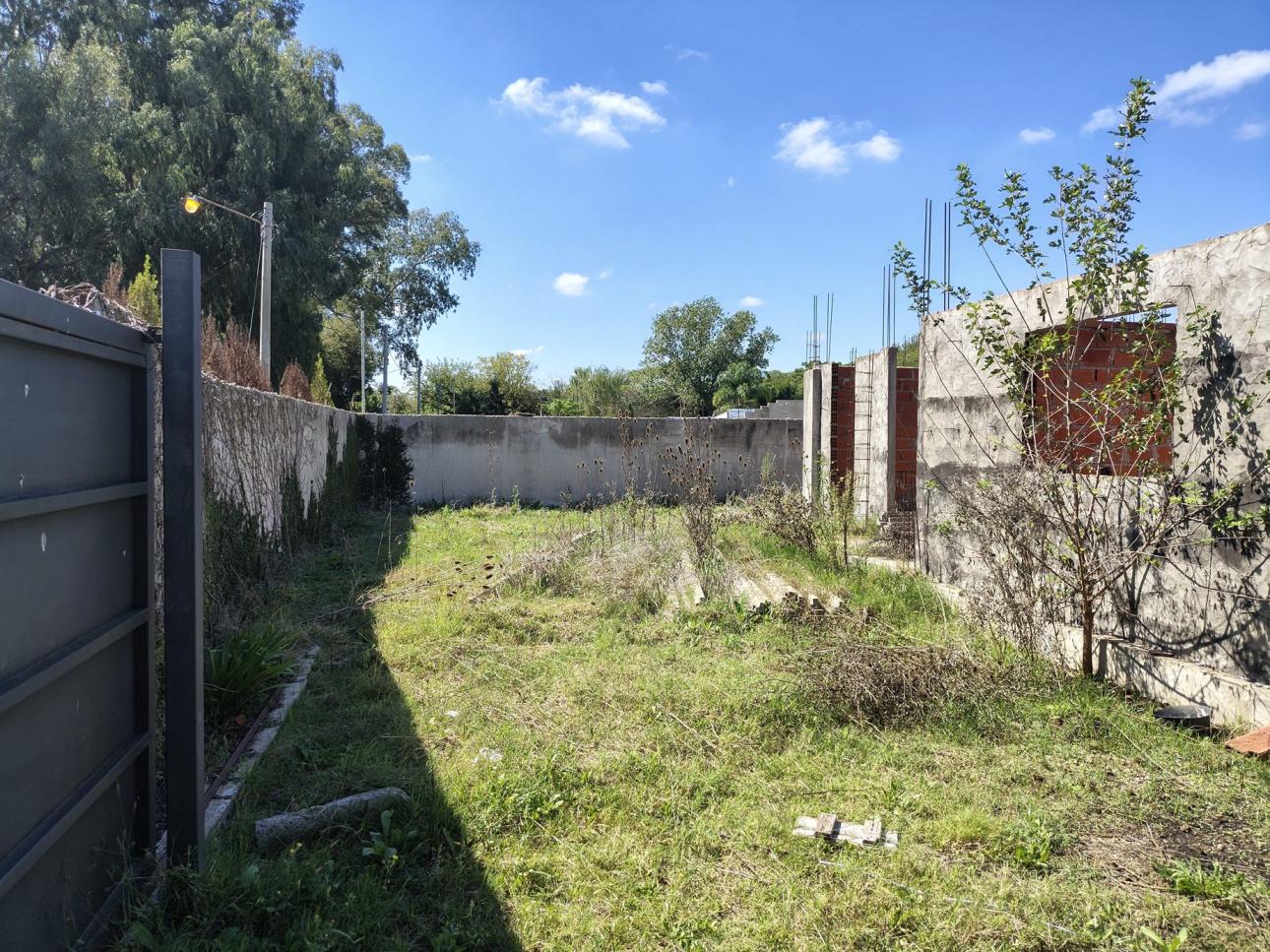 Lote con importantes mejoras
