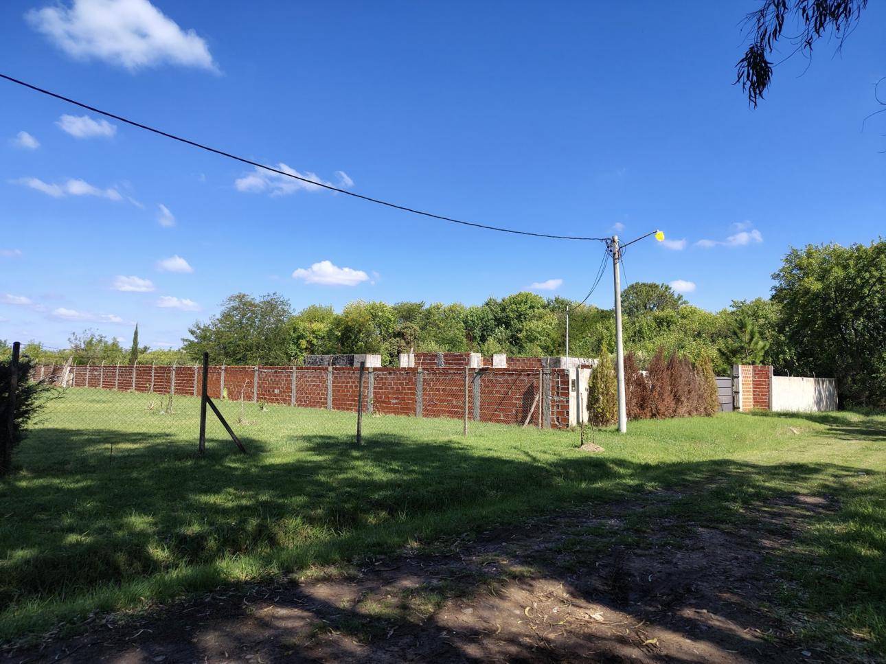 Lote con importantes mejoras