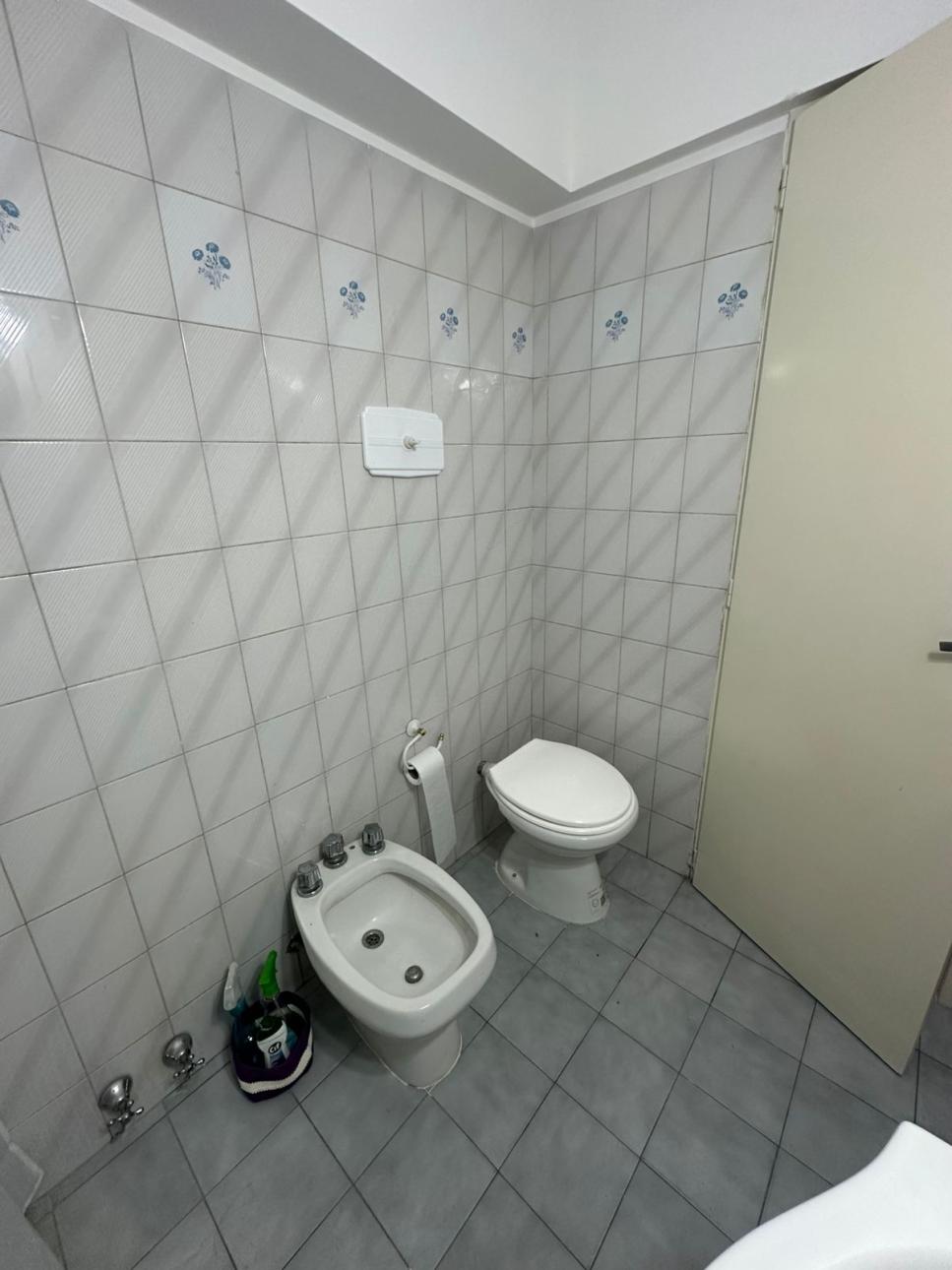 5603