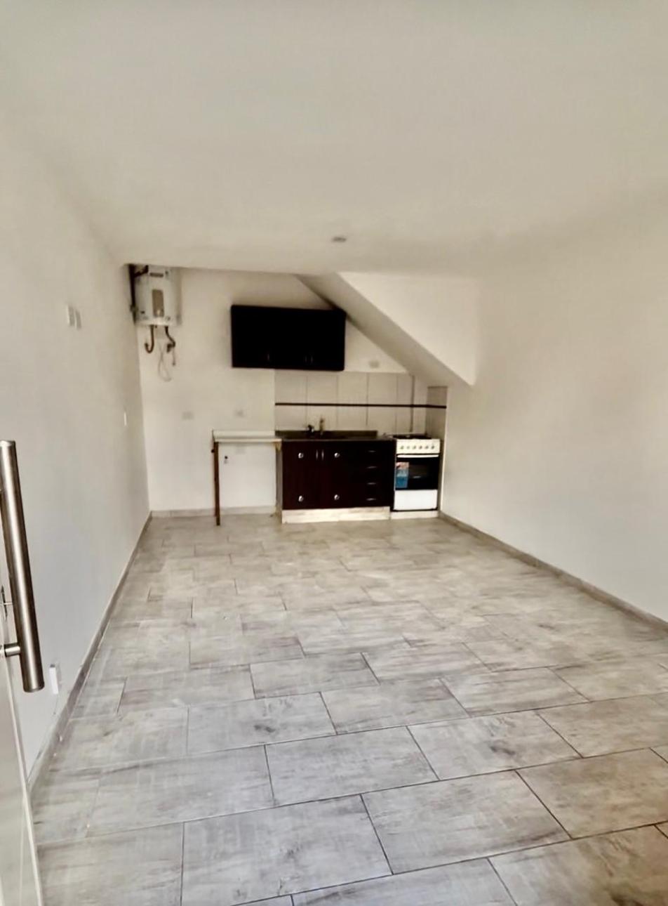 Venta - San Roque y Esmeralda - PB 3 amb c/cochera