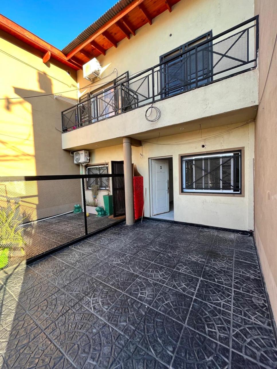 Venta - San Roque y Esmeralda - PB 3 amb c/cochera