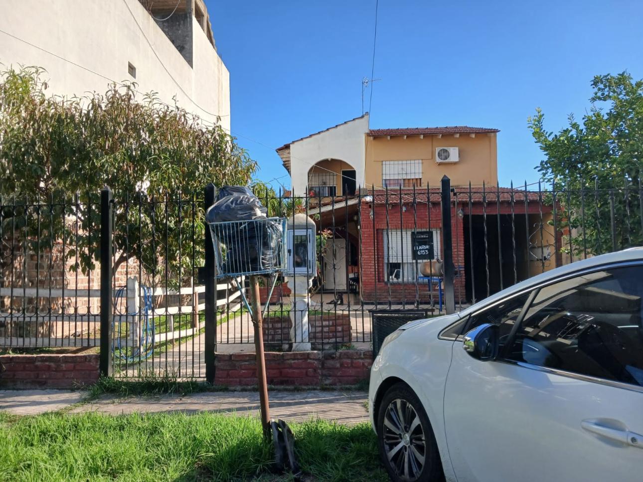 CASA EN VENTA EN GONZALEZ CATAN
