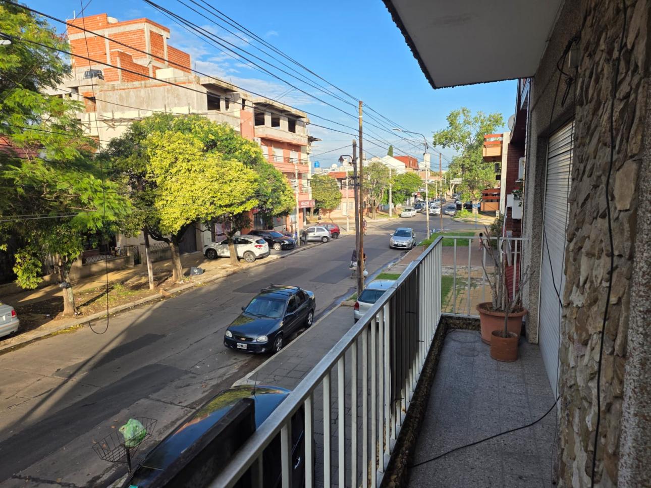 Departamento de 3 ambientes en Villa Bosch!!
