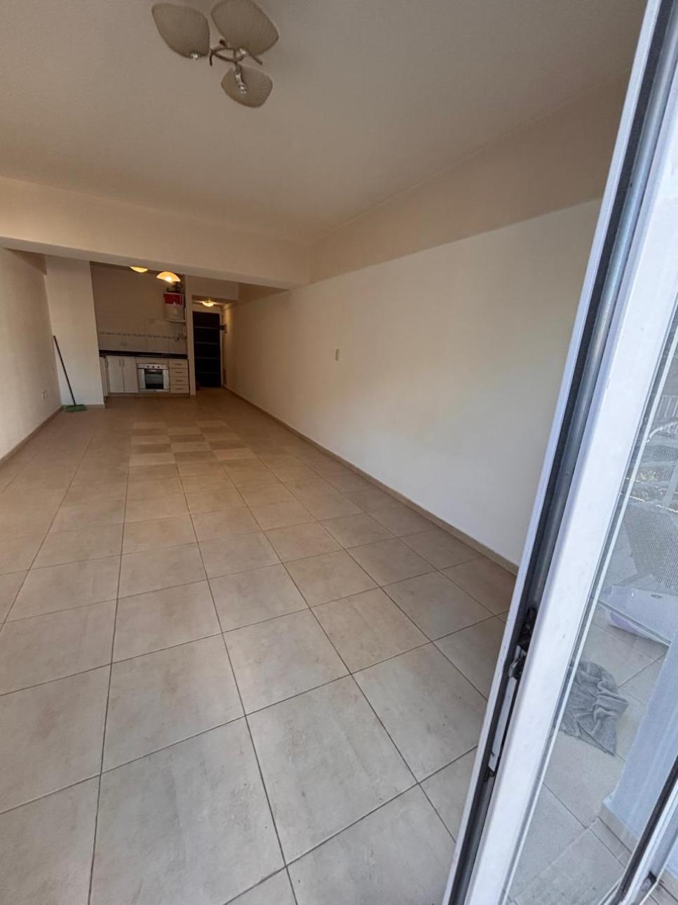 ALQUILER MONOAMBIENTE EN VILLA BALLESTER CENTRO