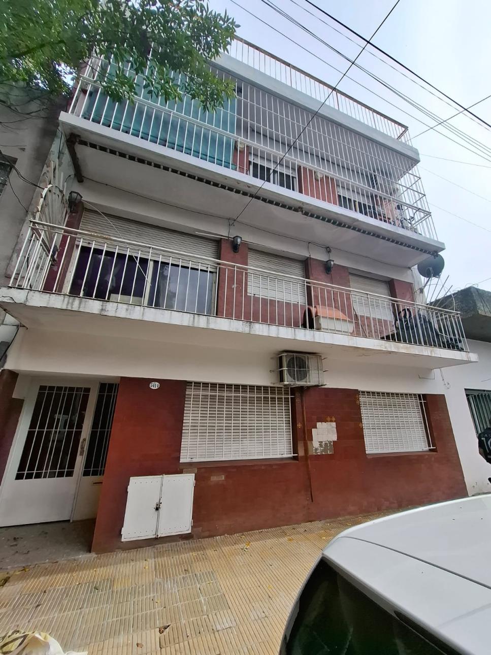 DEPARTAMENTO 3 AMBIENTES S/BALCON