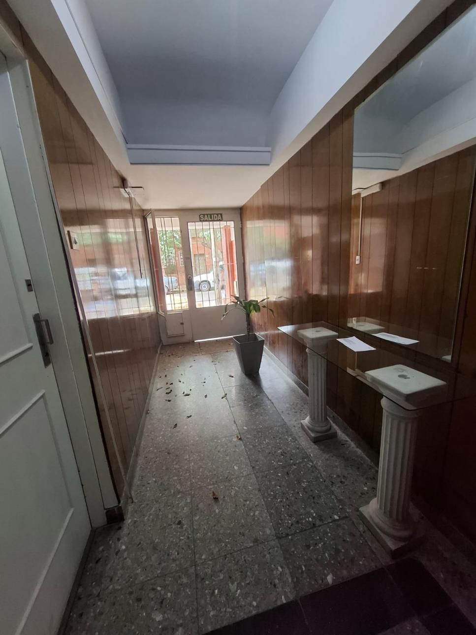 DEPARTAMENTO 3 AMBIENTES S/BALCON