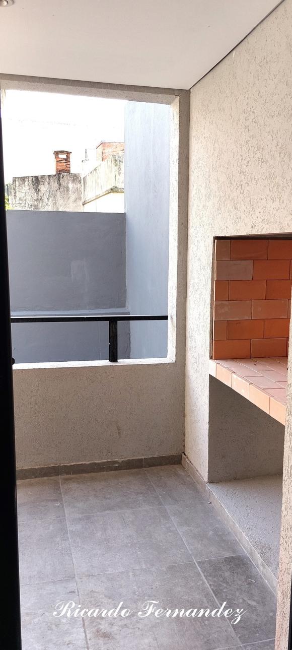 SEMIPISO 3 AMB CON BALCÓN TERRAZA A ESTRENAR