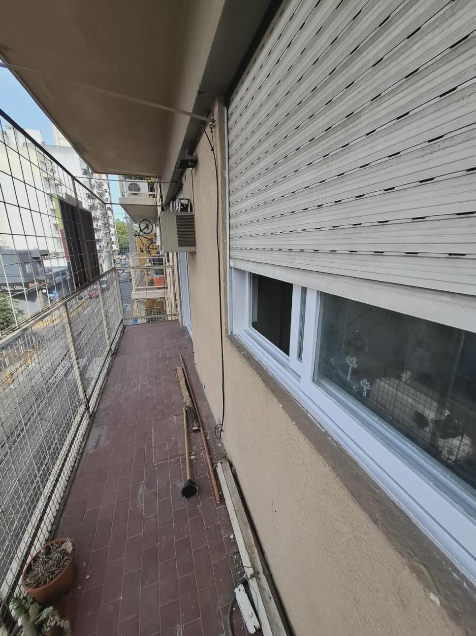 DEPARTAMENTO 3 AMBIENTES C/BALCON CORRIDO