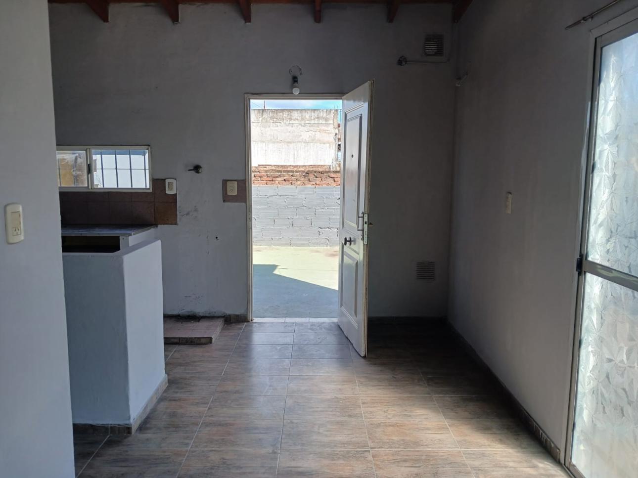 DEPARTAMENTO EN ALQUILER  EN G. CATAN
