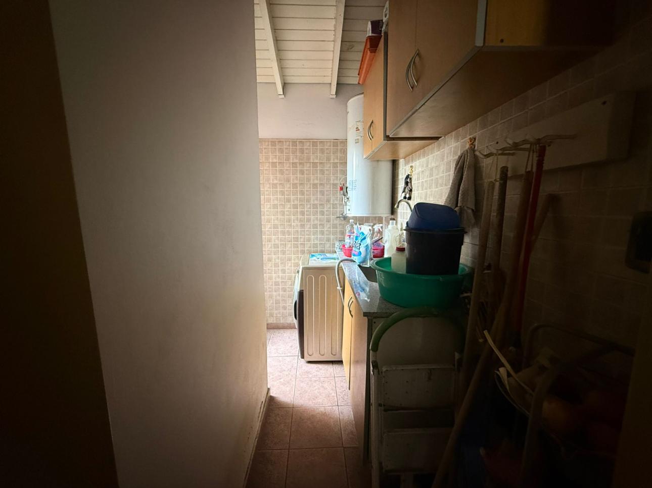 HERMOSO PH TIPO CASA DE 4 AMBIENTES MUY BUEN ESTADO