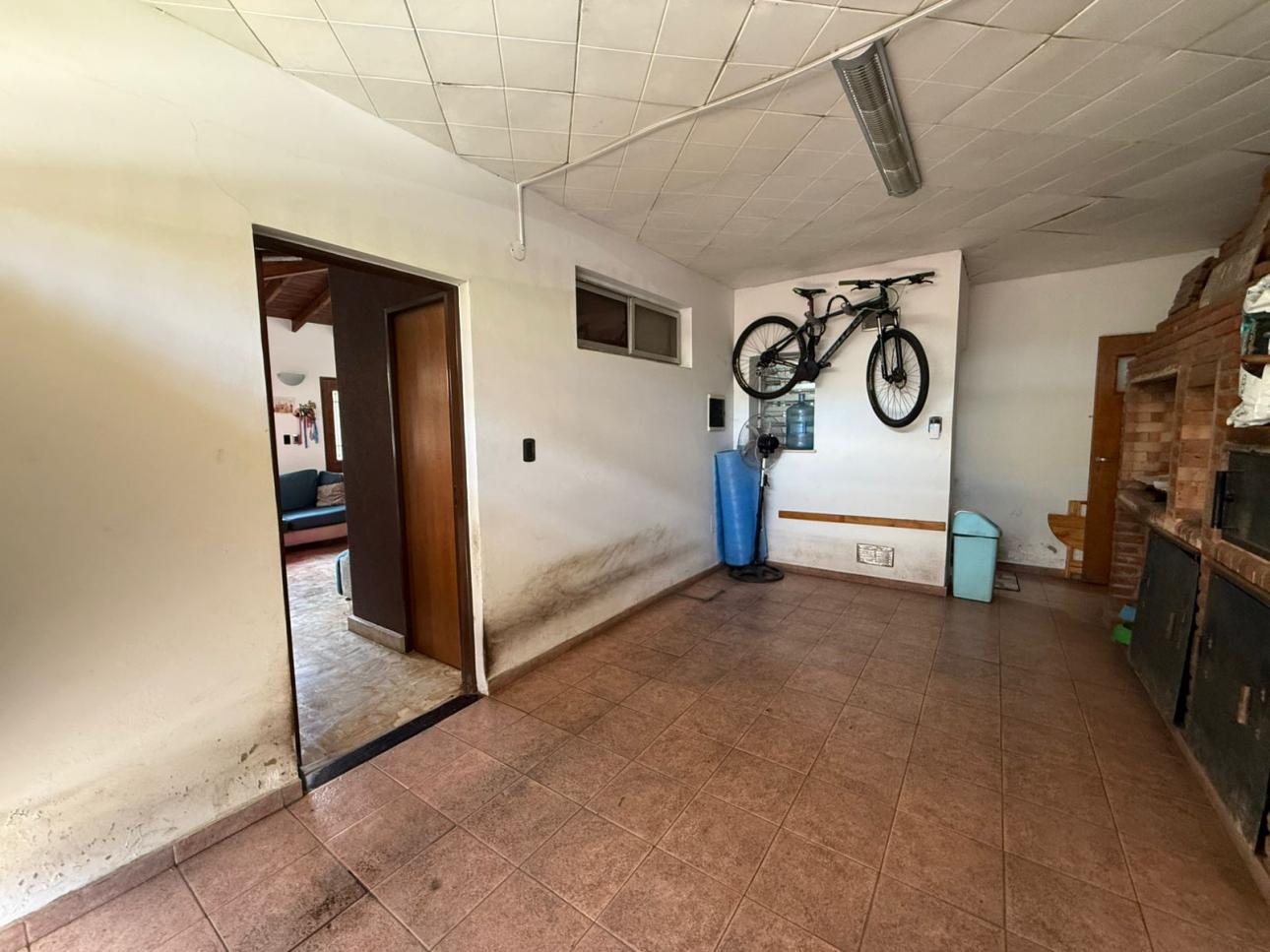 HERMOSO PH TIPO CASA DE 4 AMBIENTES MUY BUEN ESTADO