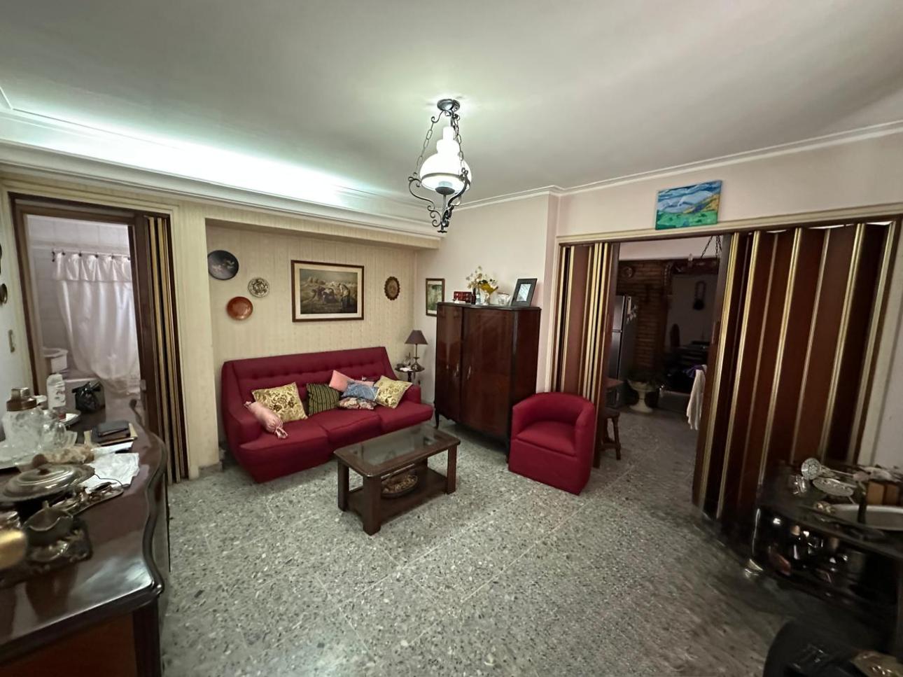 Impecable Chalet sobre Amenedo 660, Adrogue