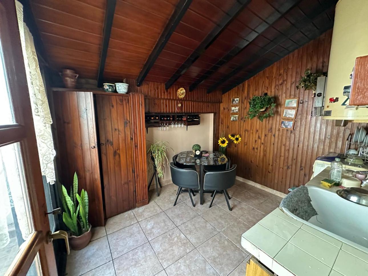 Impecable Chalet sobre Amenedo 660, Adrogue