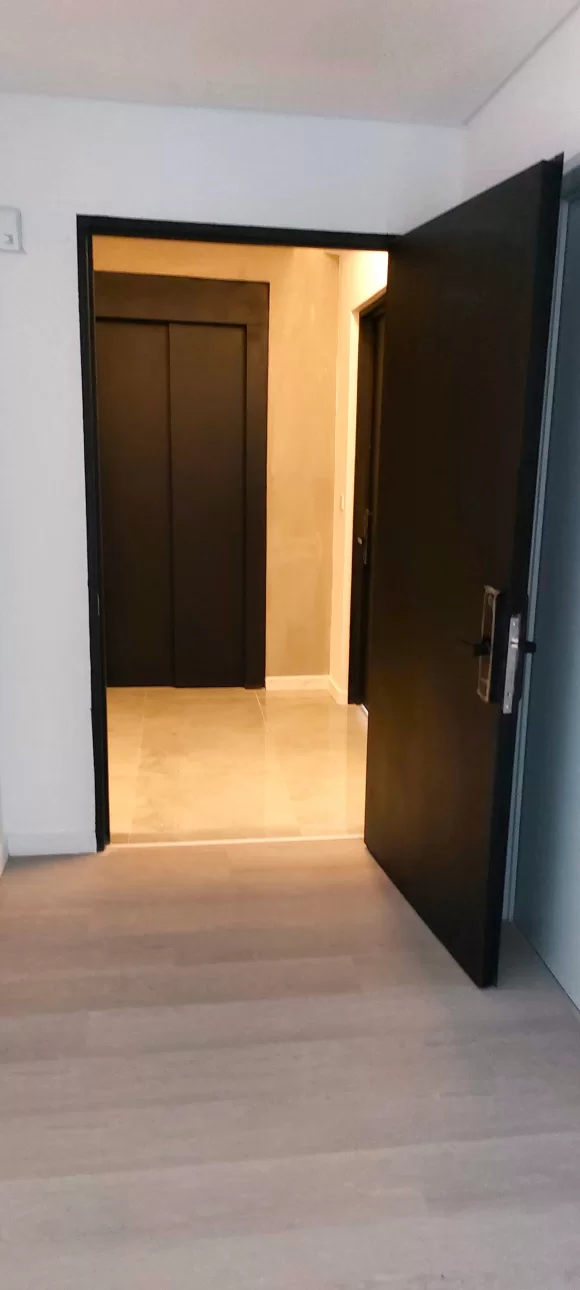 PRECIOSO MONOAMBIENTE A ESTRENAR CON BALCÓN