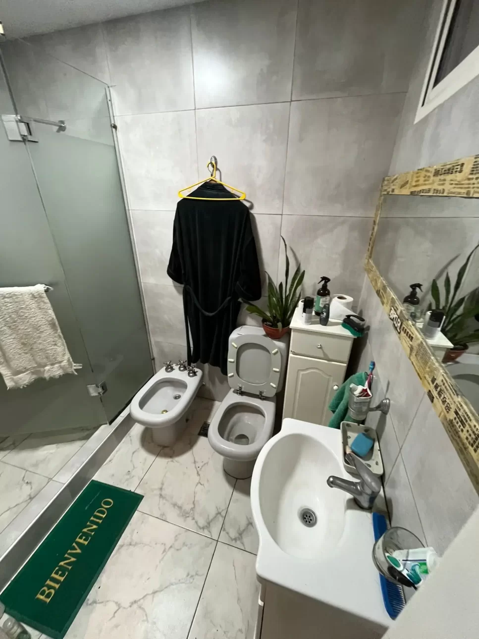PH DE 4 AMBIENTES GRANDES PLANTA BAJA AL FONDO SIN EXPENSAS!