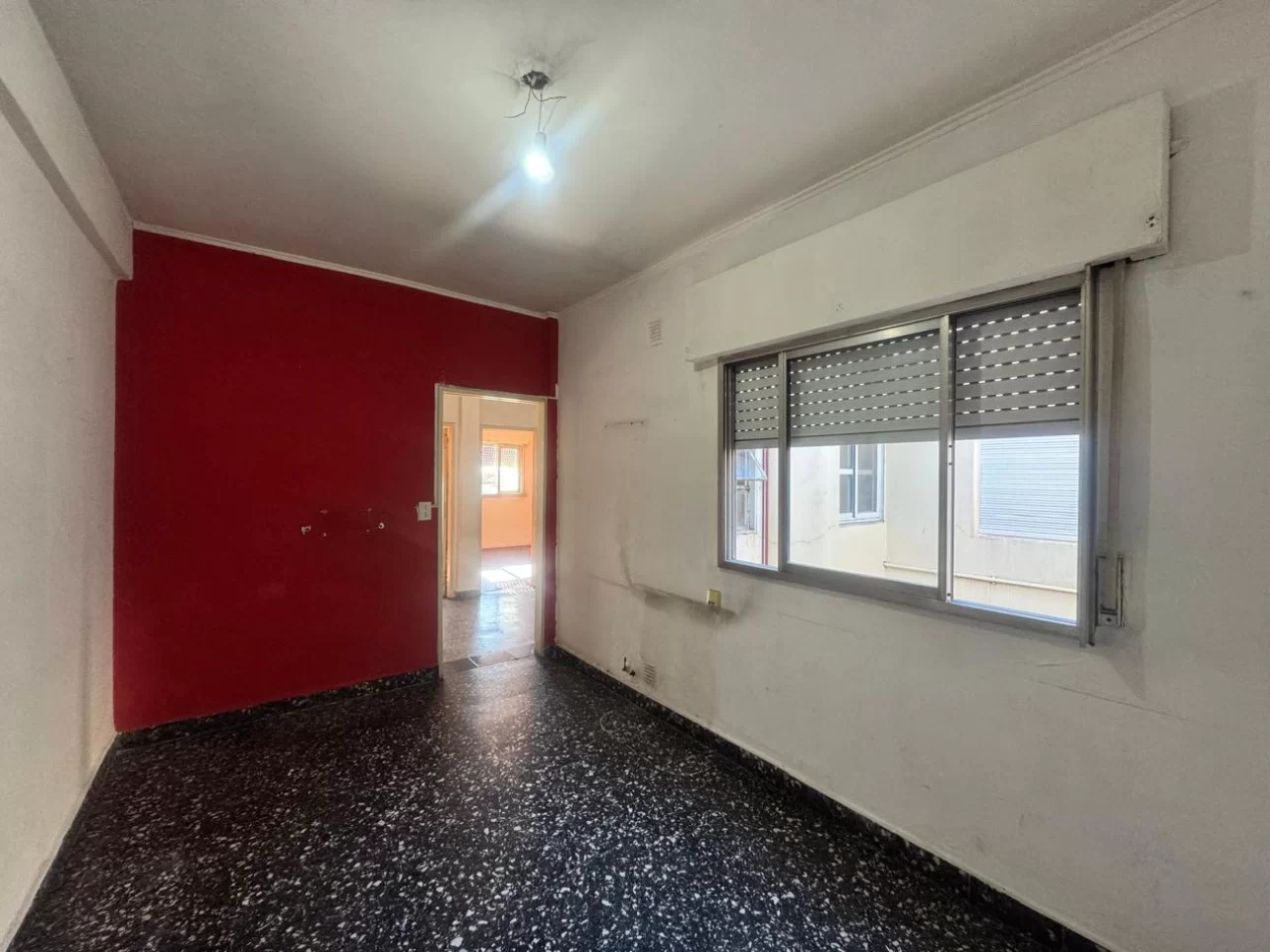 Oportunidad Unica! Depto. 3 Amb. Fte. a 200 m Av Triunvirato