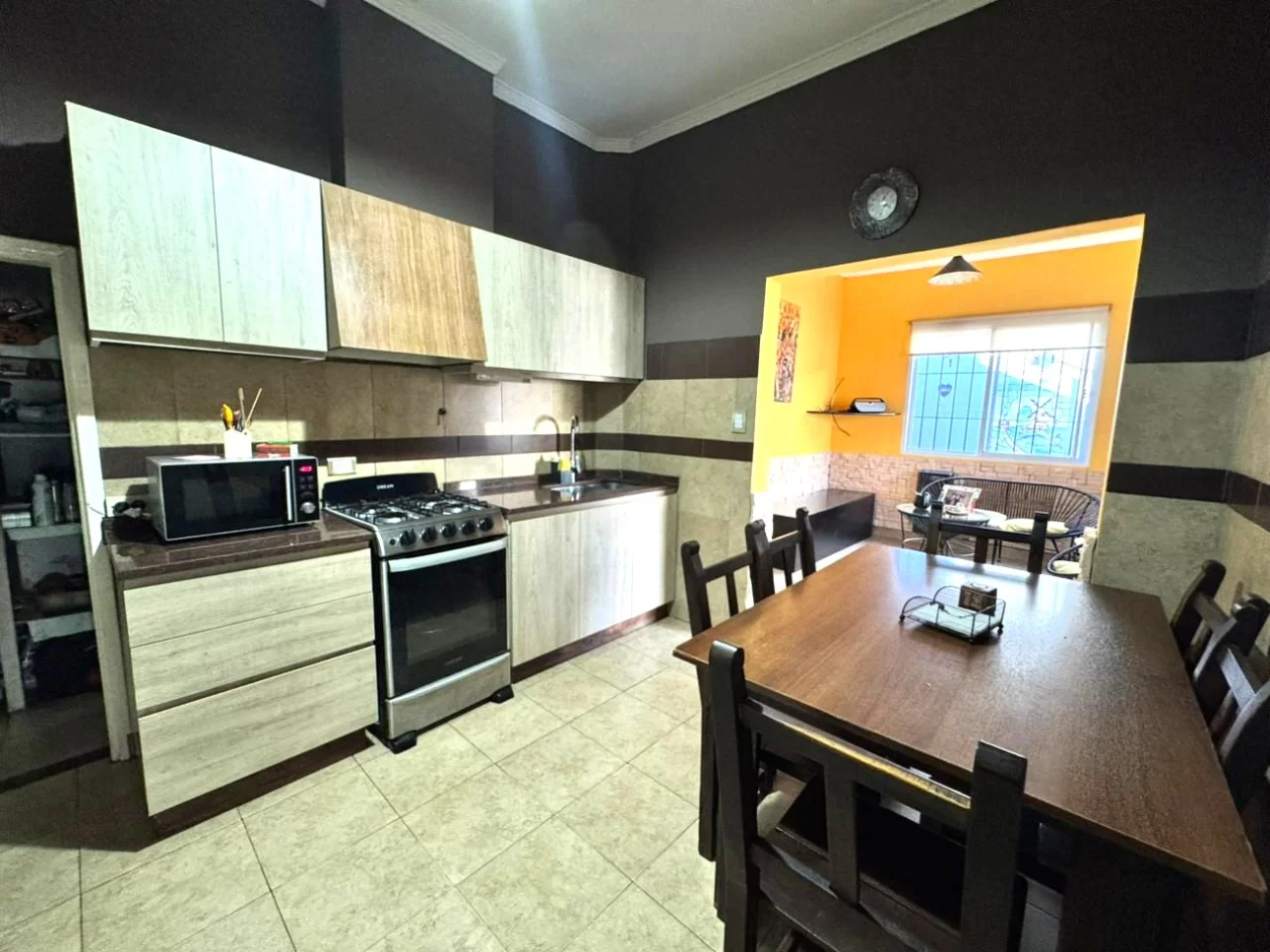 Venta de PH  4 amb - con terraza y garage.