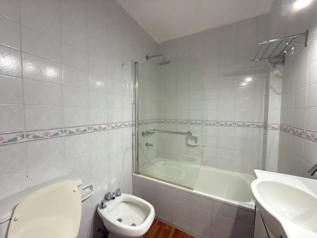 Departamento de 2 y 1/2 ambientes en duplex con balcon